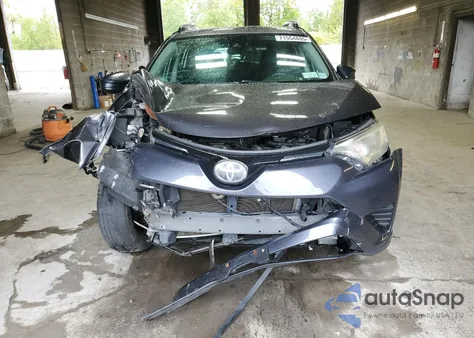 2018 Toyota Rav4 Le z USA, uszkodzony, nr VIN JTMBFREV1JJ178446